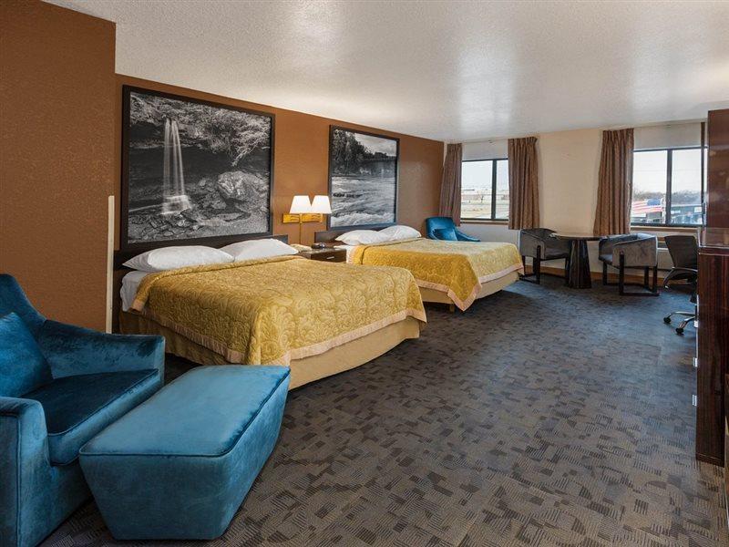Super 8 By Wyndham Uniontown Pa Hotel Eksteriør billede