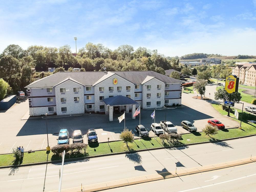 Super 8 By Wyndham Uniontown Pa Hotel Eksteriør billede
