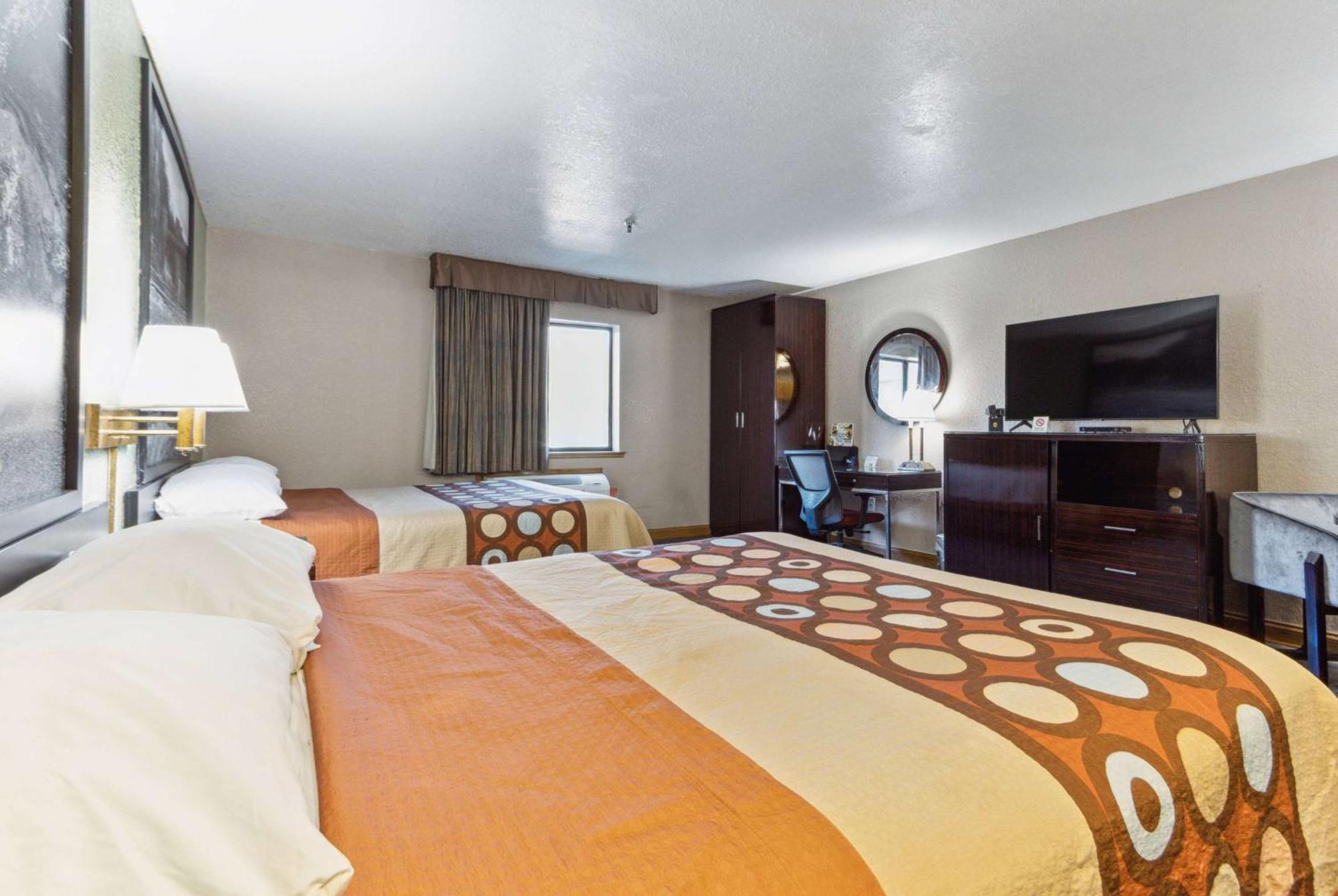 Super 8 By Wyndham Uniontown Pa Hotel Eksteriør billede